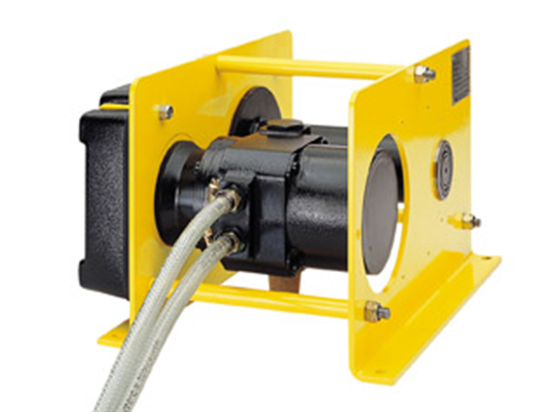 RPA 氣動(dòng)鋼絲繩卷揚(yáng)機(jī)